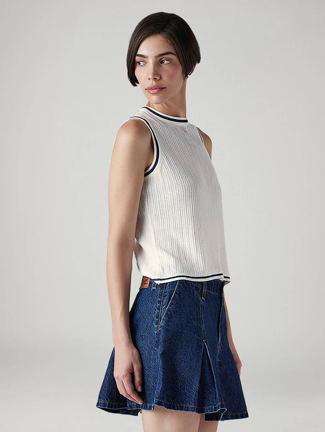 LEVIS Women's Pin Striped Slim Fit T-Shirt