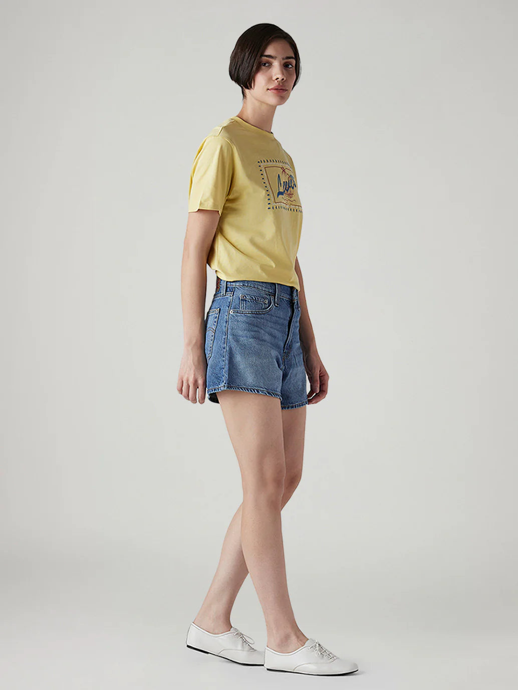 LEVIS Women's Dark Indigo Ribcage Fit High Rise Shorts