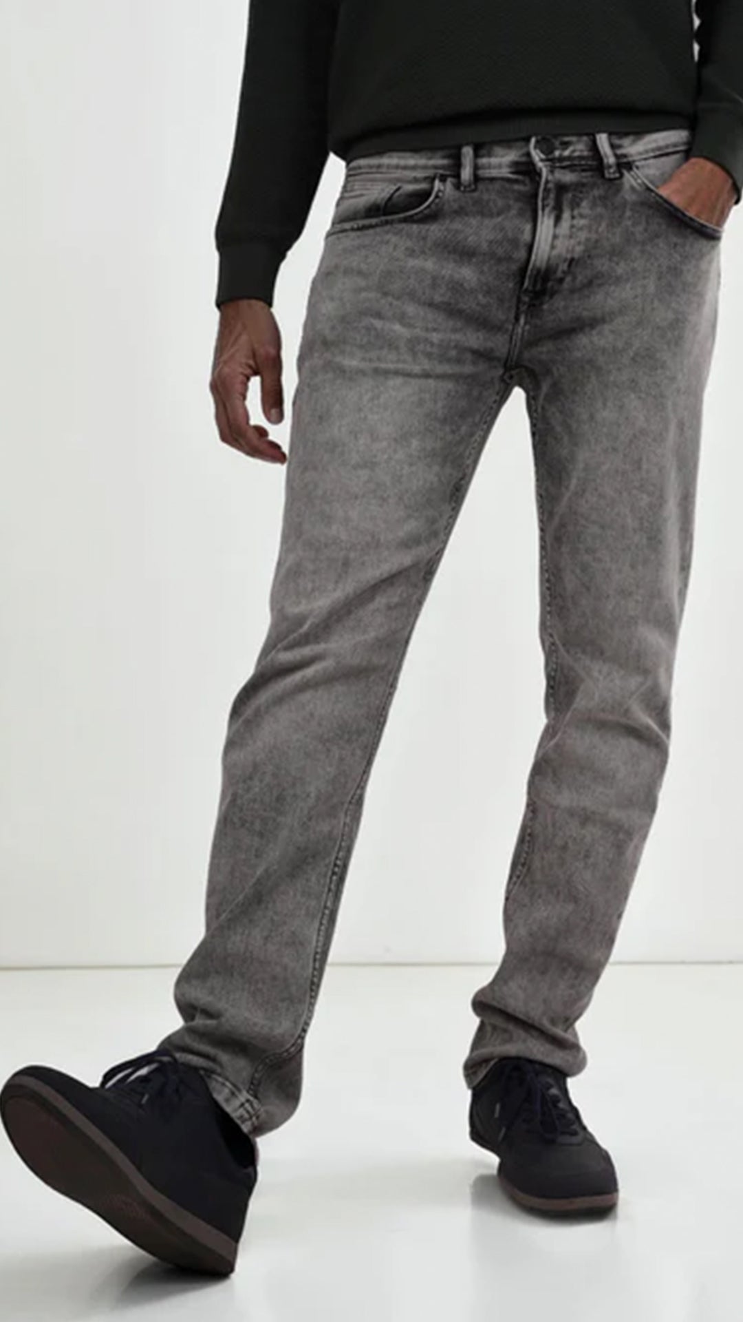 Celio Cotton Straight Fit Grey Jeans (50% Off)