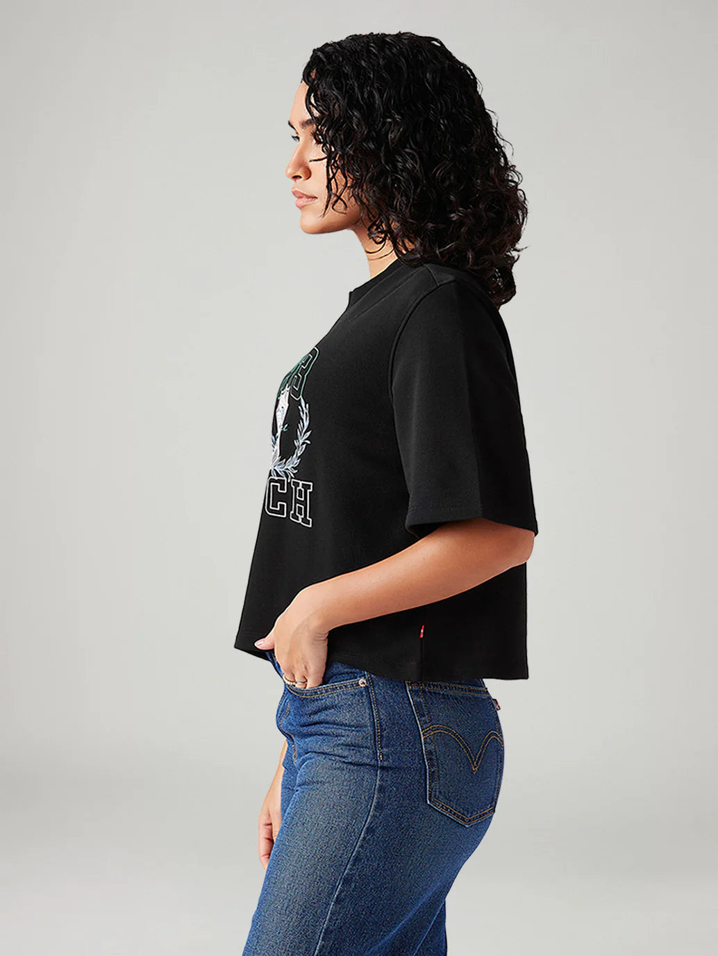 LEVIS Women's Graphic Print Relaxed Fit T-Shirt