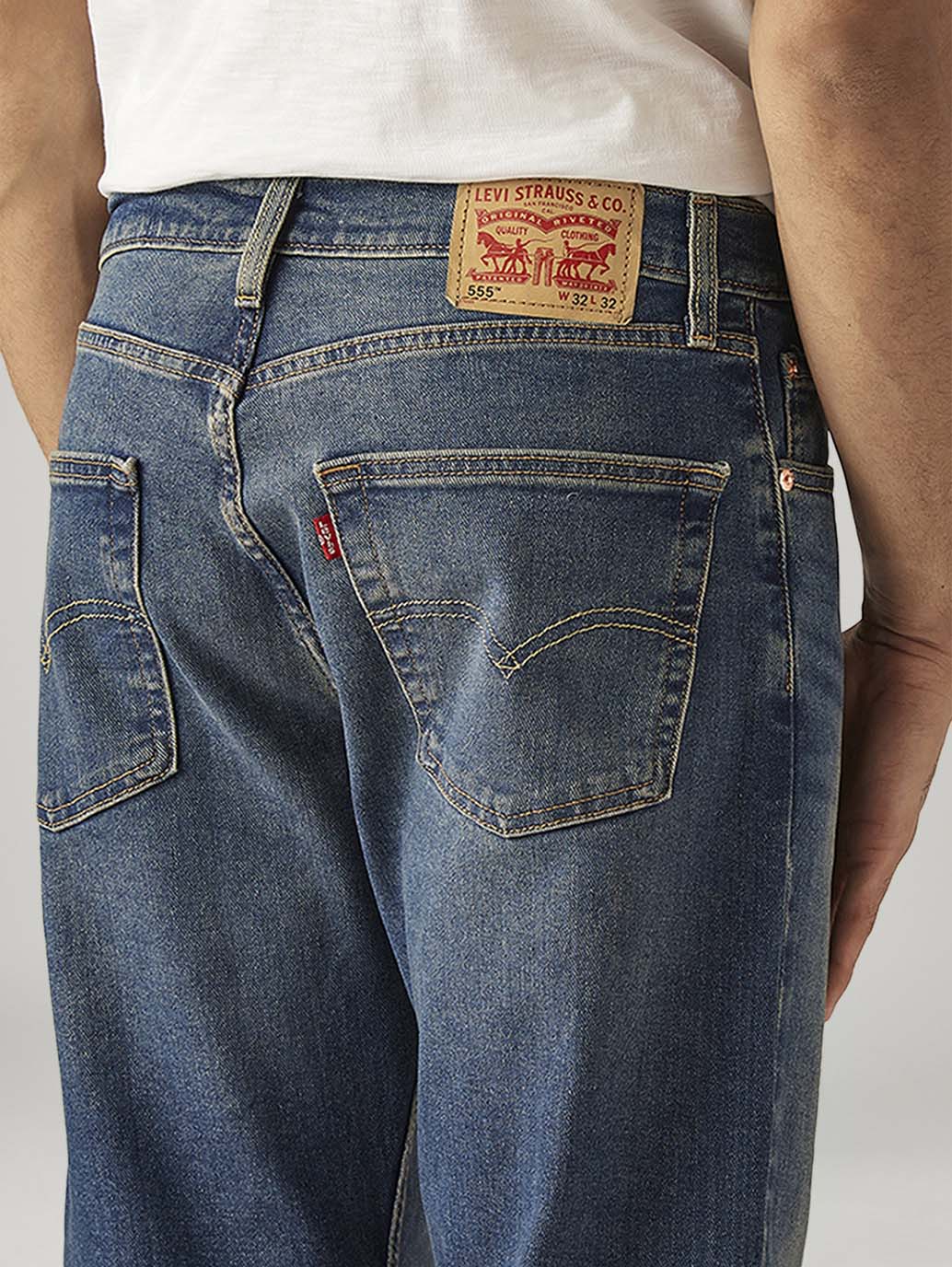 LEVIS Men's 511 Blue Slim Fit Mid Rise Jeans