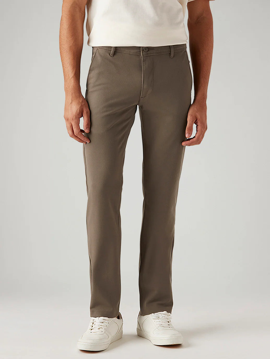 LEVIS Men's 511 Taupe Slim Fit Mid Rise Tech Pant