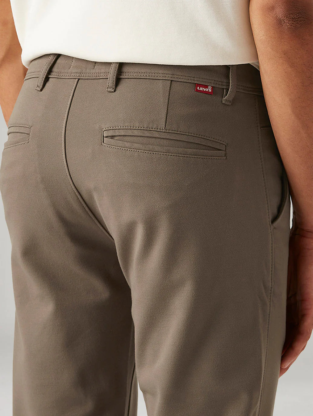 LEVIS Men's 511 Taupe Slim Fit Mid Rise Tech Pant