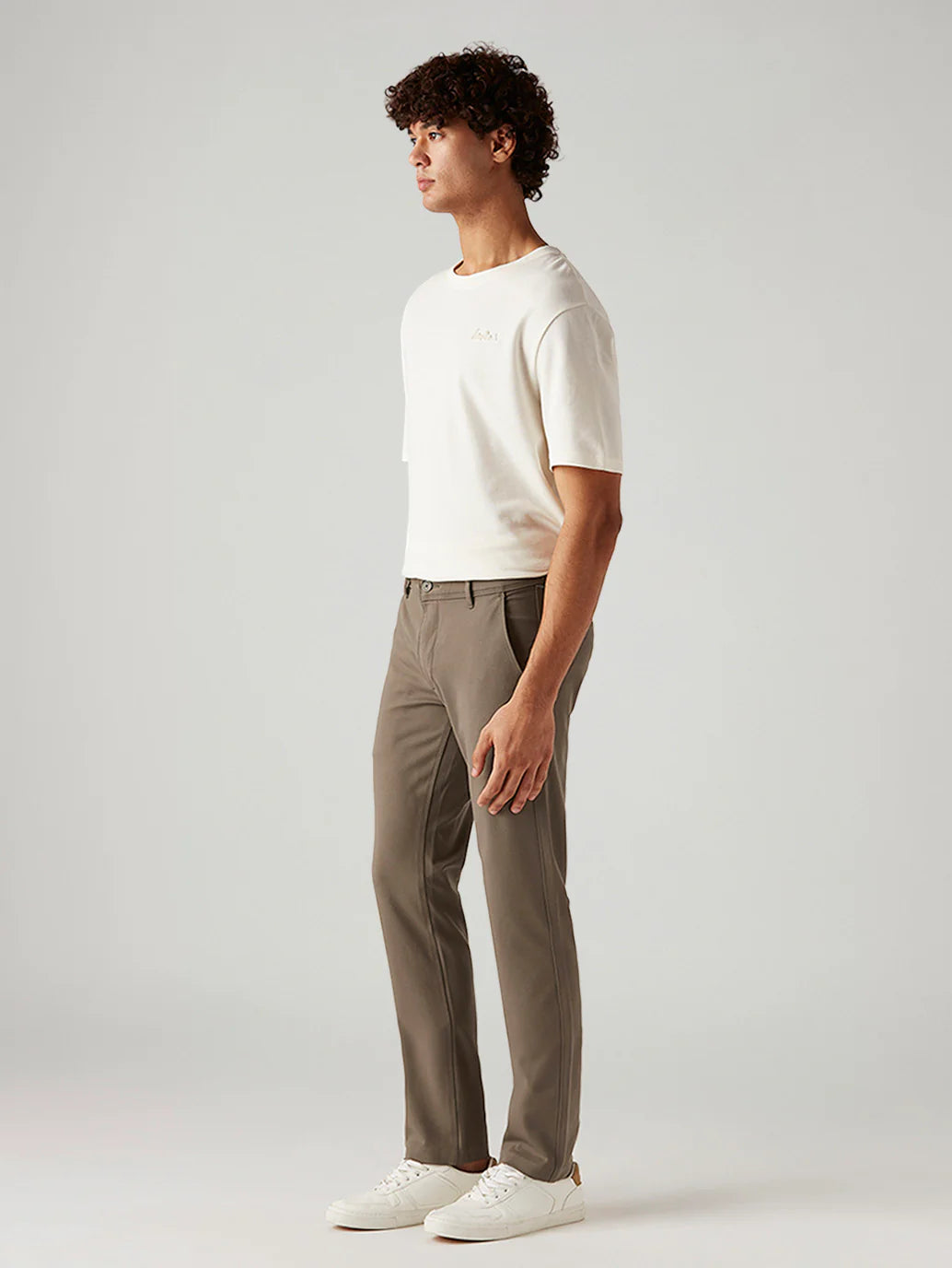 LEVIS Men's 511 Taupe Slim Fit Mid Rise Tech Pant