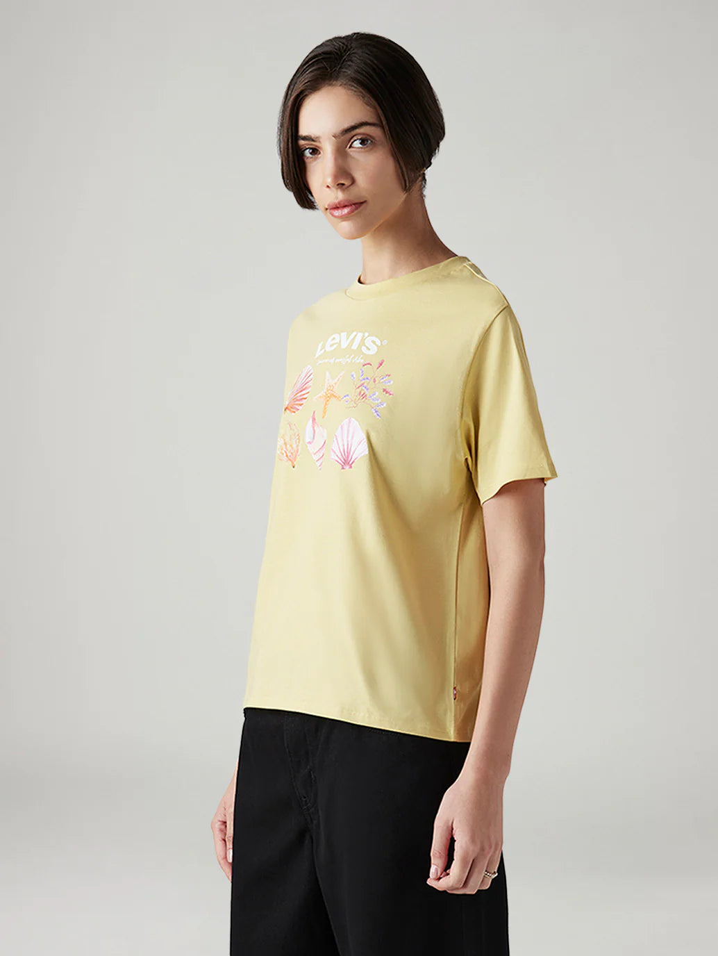 LEVIS Women's Graphic Print Relaxed Fit T-Shirt