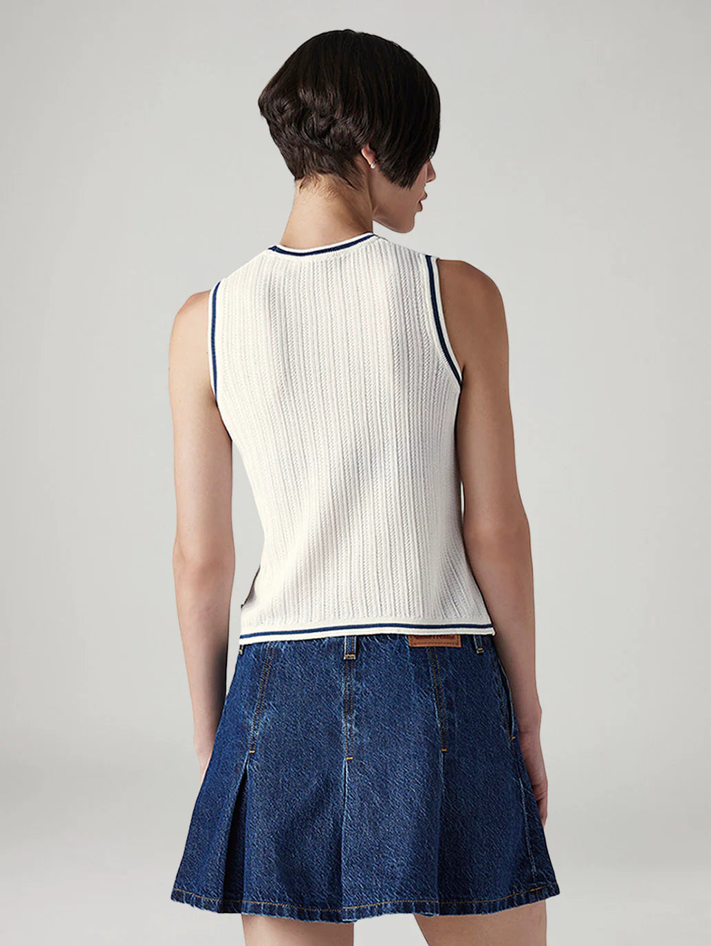 LEVIS Women's Pin Striped Slim Fit T-Shirt