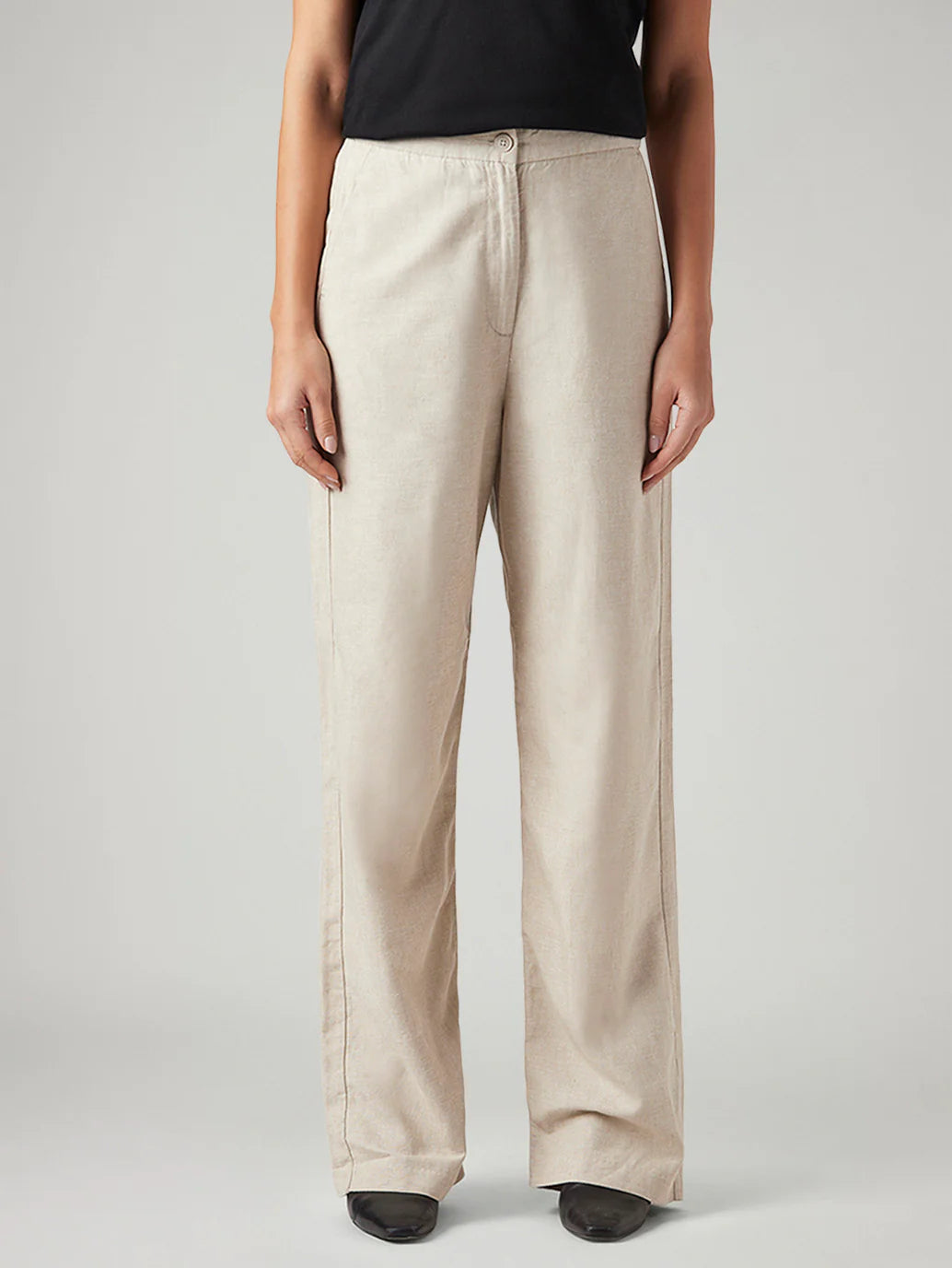LEVIS Women's Beige Loose Fit High Rise Linen Trousers