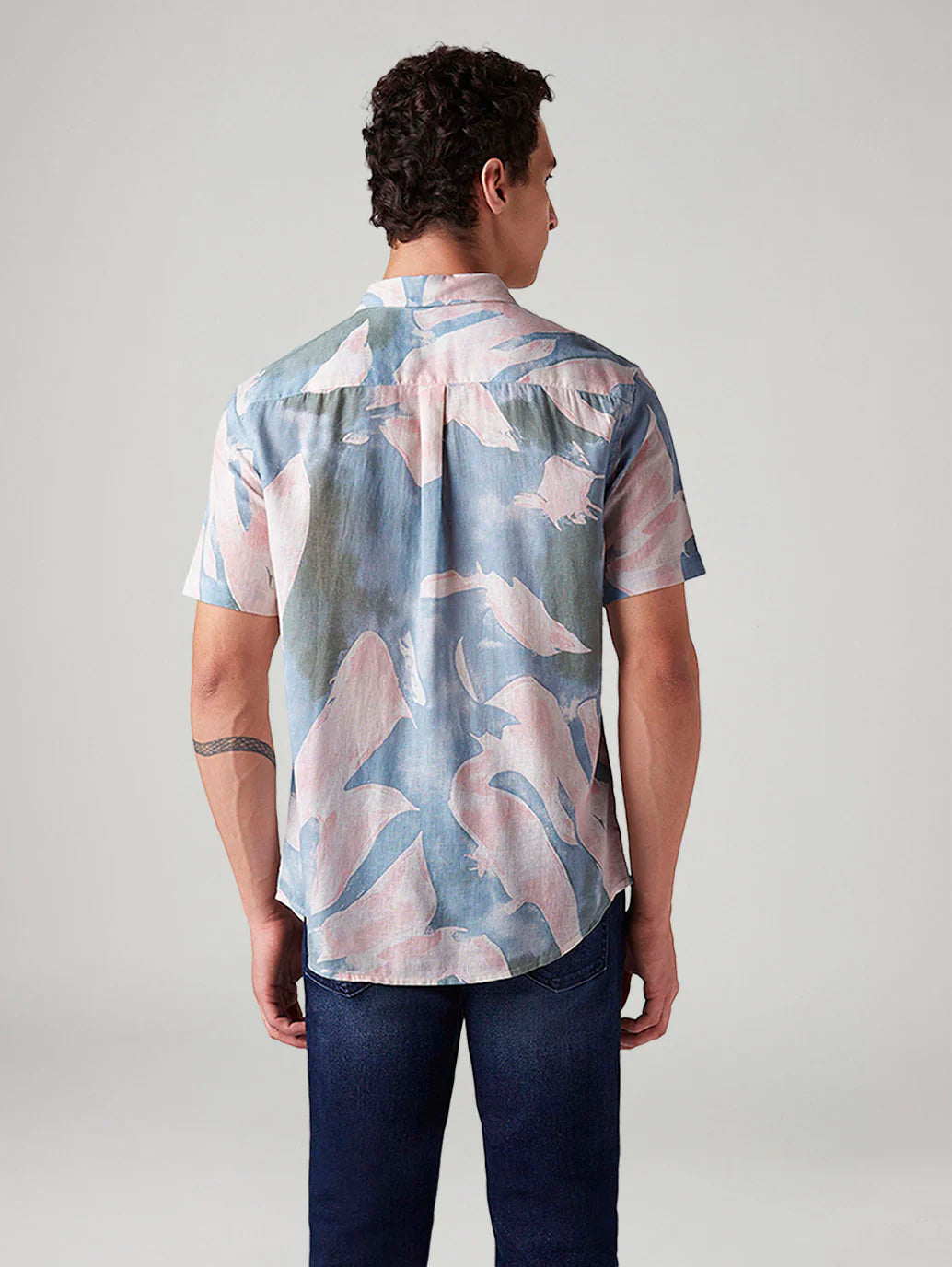 LEVIS Men's Abstract Slim Fit Shirt
