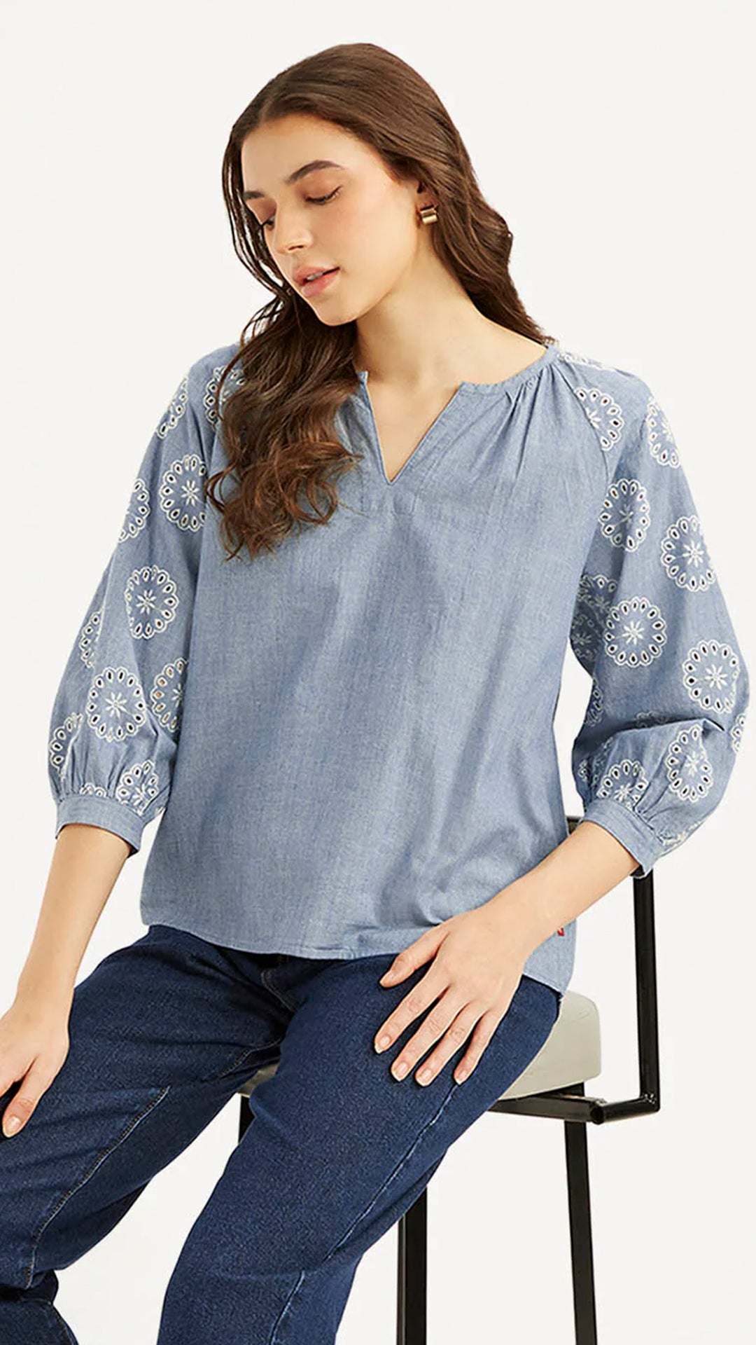 Levi's Women's Embroidered Blue Round Neck Top