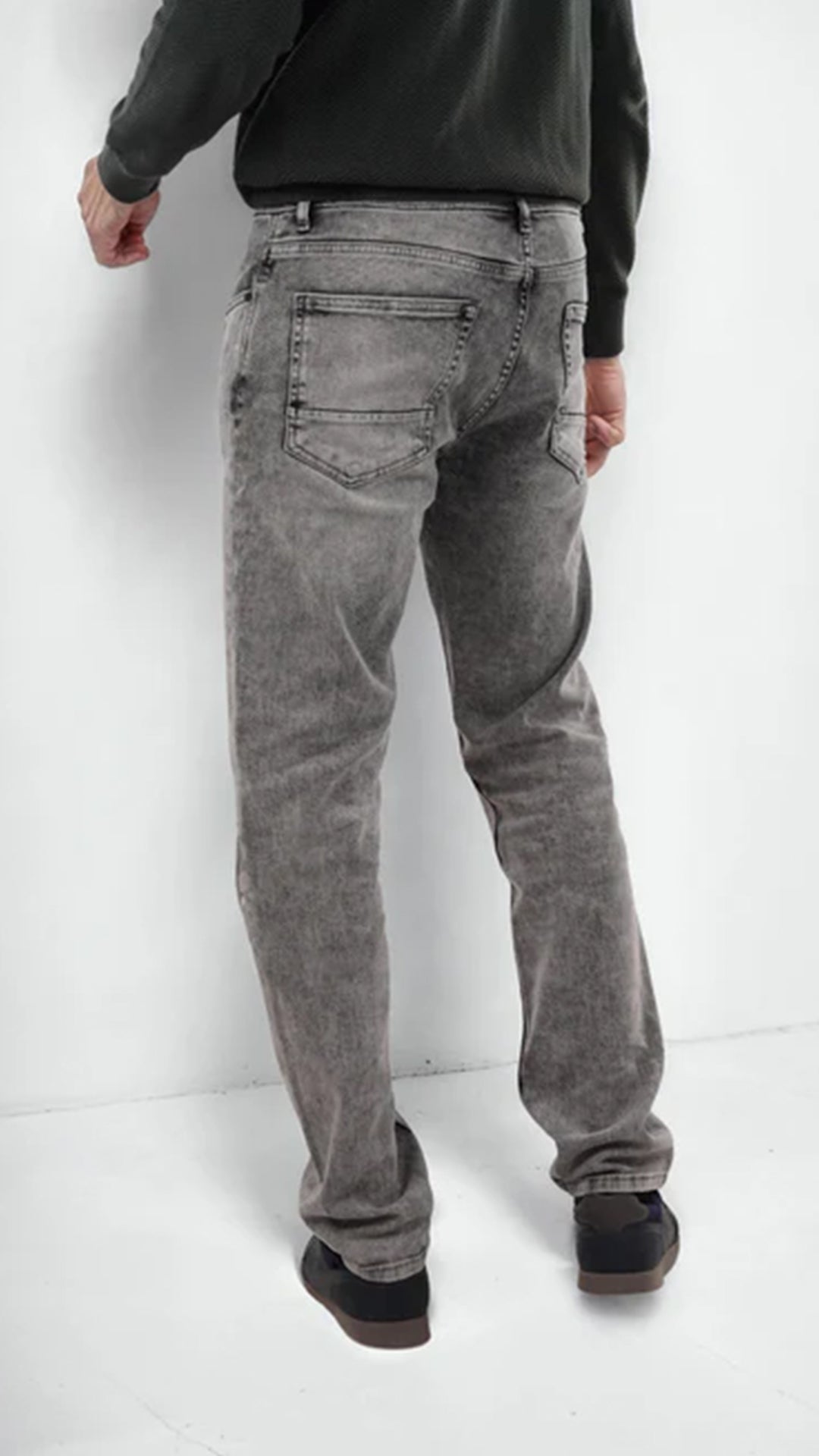 Celio Cotton Straight Fit Grey Jeans (50% Off)