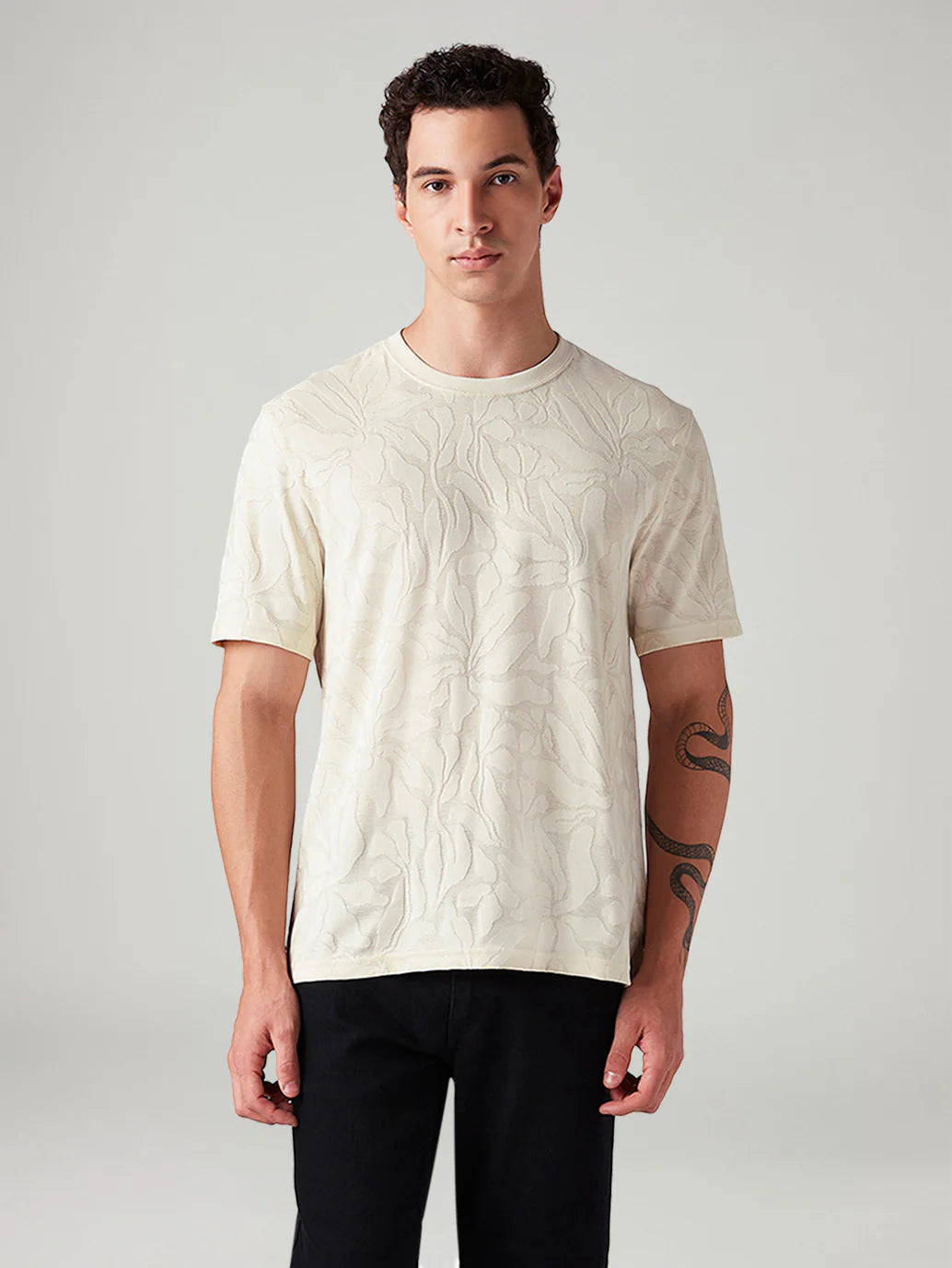 LEVIS Men's Self-Design Regular Fit T-Shirt