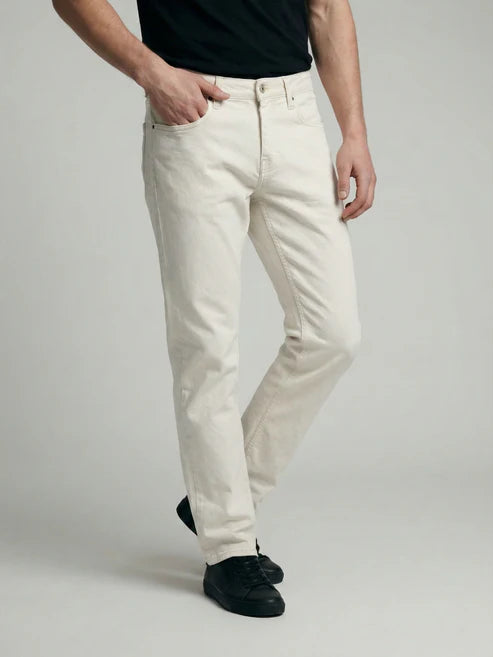CELIO Men Off White Solid Straight Fit Cotton Jeans